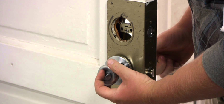 Home Lock Change in Lake Los Angeles